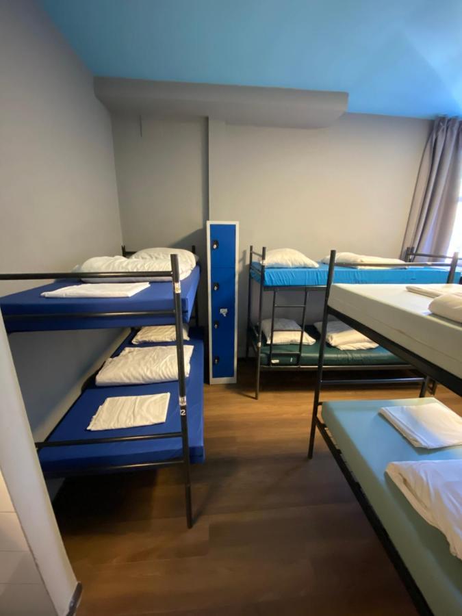 Hostel Cosmos *